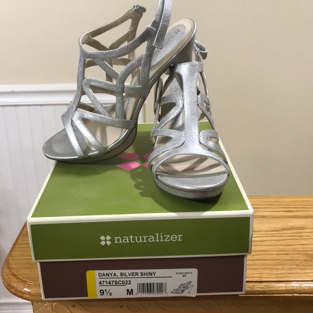 Silver Sandals. Evening Status👑